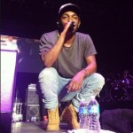 Kenrick Lamar with mic pic